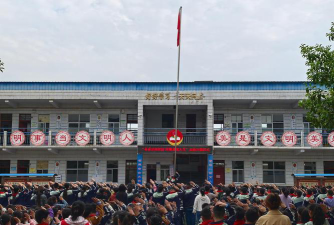 西湾子镇城关小学环境