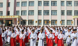 新源县小学环境
