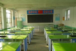 香河县蒋辛屯镇大窑上中心小学环境