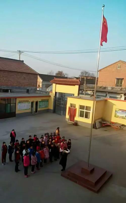长治市郊区店上乡张祖学校幼儿园环境