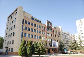 兰州市第三十二中学环境