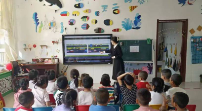 赤峰市元宝山区美丽河镇中心幼儿园环境