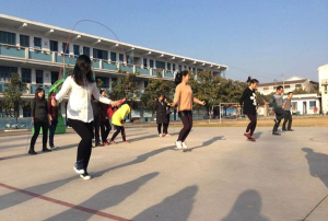 城关桥东小学环境