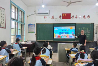 平江县长寿镇中心小学环境