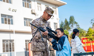 云南陆良县国防子弟学校环境