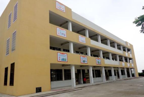 少岗乡中心小学环境