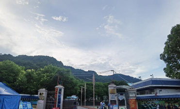 荔波县佳荣镇佳荣中学环境