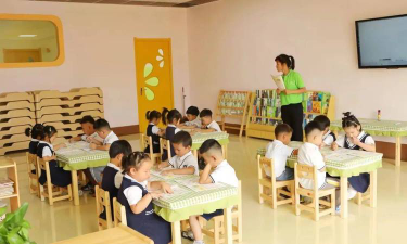 城固县幼托中心环境