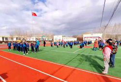 青河县阿热勒乡牧业寄宿学校环境