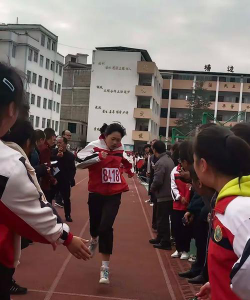 平塘县塘边镇塘边中学环境