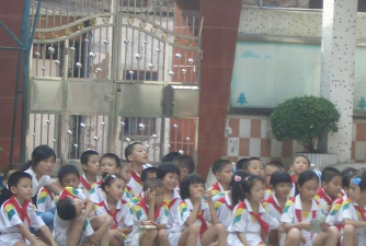 同福东路第二小学环境