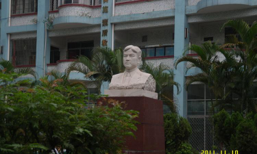 卫国尧小学环境