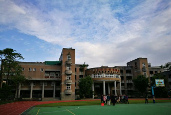 台北市立兴华国民小学环境