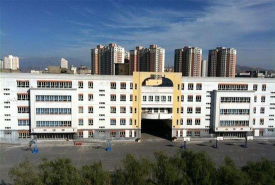 乌鲁木齐市第八十二中学环境