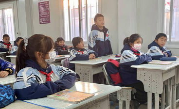 乌鲁木齐县板房沟乡中心学校环境