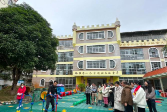 东兴市幼儿园环境