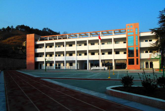 乐昌市云岩镇斯茅坪小学环境