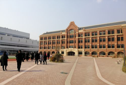 总垣学校环境