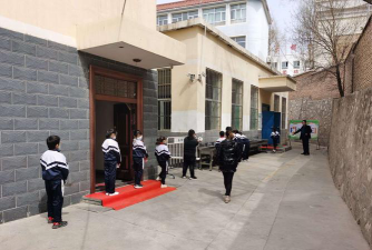 高庙中心学校环境
