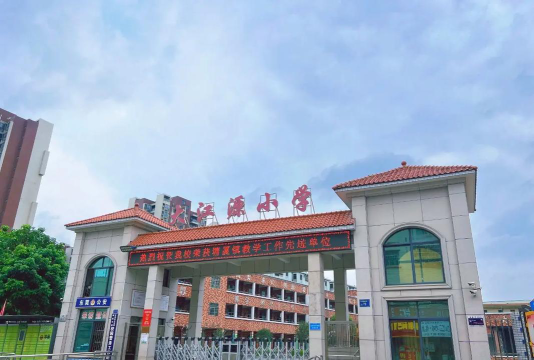 东莞塘厦大江源小学环境
