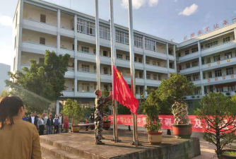 保山市隆阳区瓦房中学环境