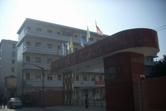 曲江区实验小学环境