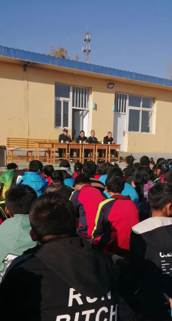 卢龙县石门镇杨黄岭中学环境