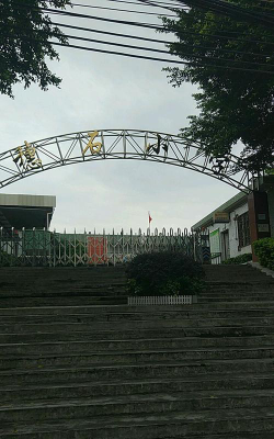 广州番禺区穗石小学环境
