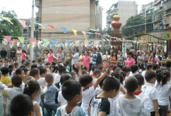 贵阳市向日葵第二幼儿园双语艺术园环境