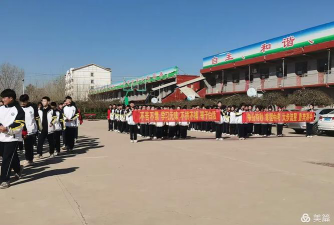 威县贺钊中学环境