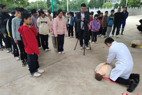 华塘中心小学环境
