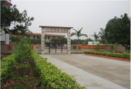 斗门镇八甲景胜学校环境