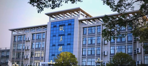 襄阳市第三十六中学环境
