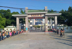 仙桥湖南小学环境