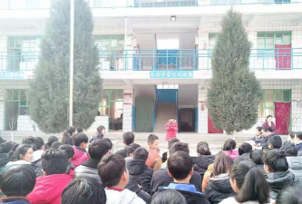 唐县羊角乡上苇初级中学环境