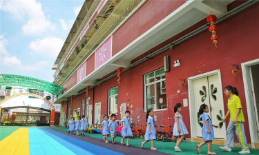 永川市仙龙镇石马村幼儿园环境