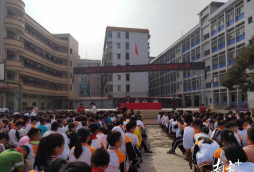 高州市云潭镇云潭中心学校石曹教学点环境