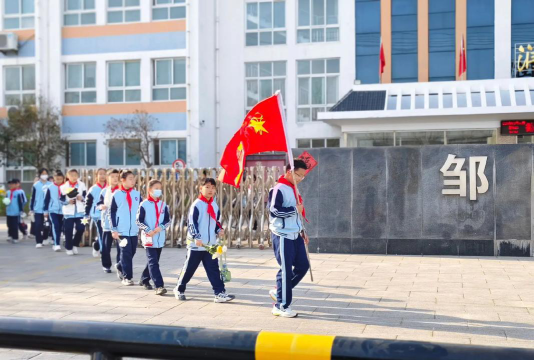 长沙市宁乡县东湖塘镇凫山小学环境