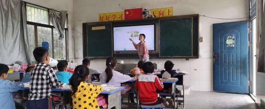 潮南区峡山外来工子弟学校环境