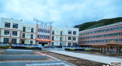 武山县沿安乡初级中学环境