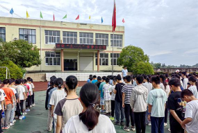 龙台初中环境