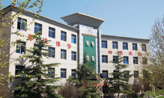 邯郸市春润中等专业学校环境