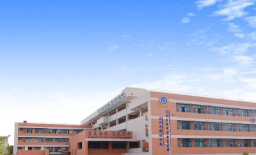 深圳龙城高级中学（教育集团）东兴外国语学校环境