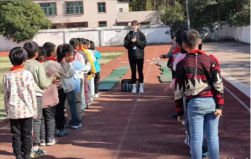 长沙市望城县乔口镇南湖学校环境