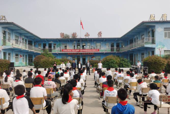 荥阳市王村镇王村中心小学环境