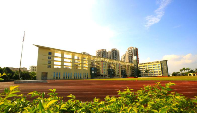 深圳坂田实验学校环境