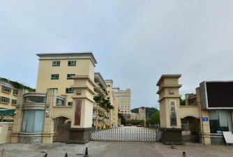 深圳南联学校环境