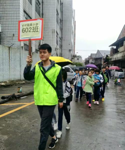 罗村镇联星小学环境