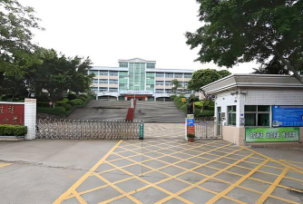 汕头市潮南区峡山街道沙溪小学环境