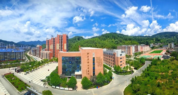 郴州桂东县中等职业技术学校环境